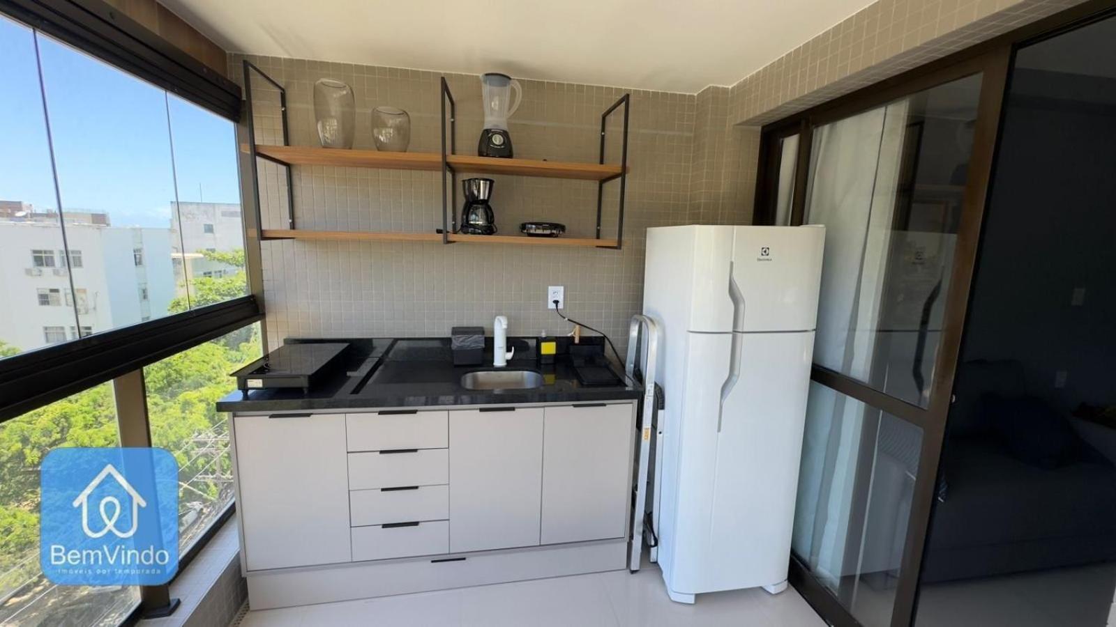 E Sala Confortavel E Completo Na Ondina 公寓